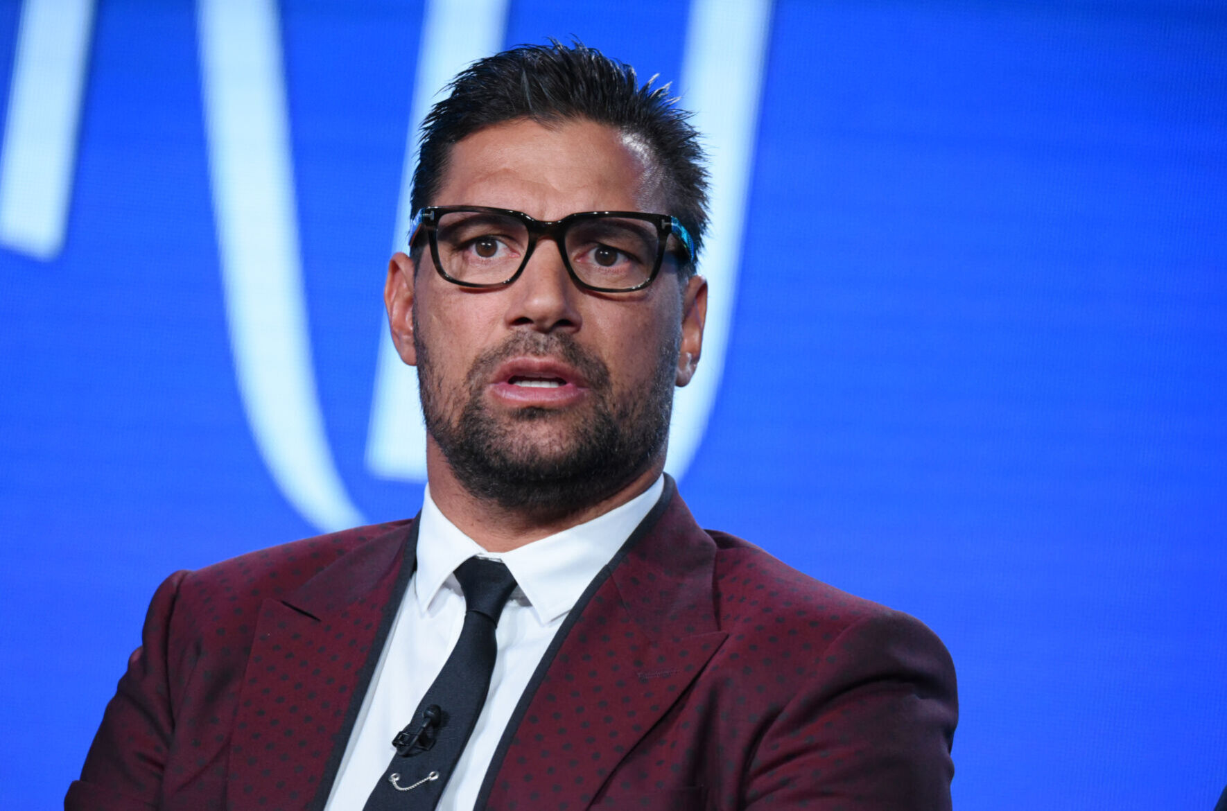 Manu Bennett